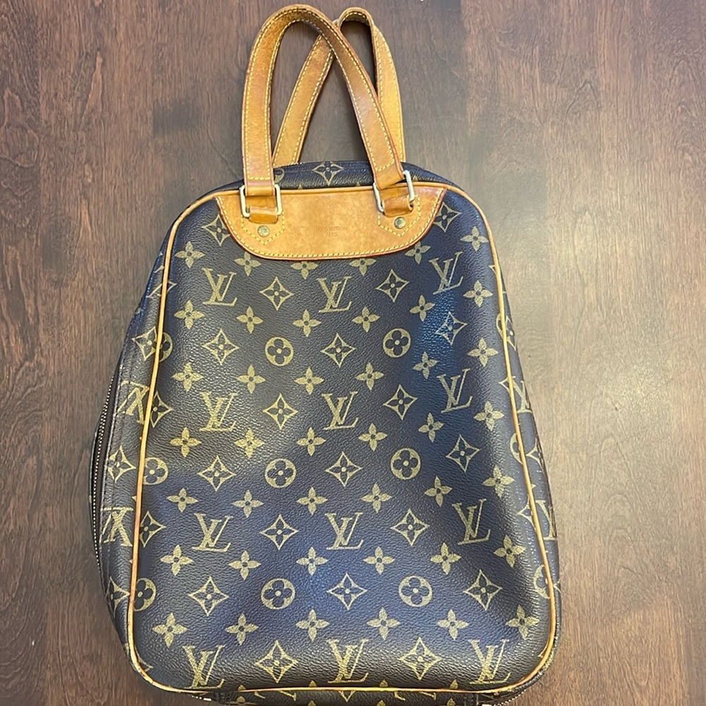 Louis Vuitton Vintage Excursion LV Monogram Canvas Top Handle Travel Bag Purse